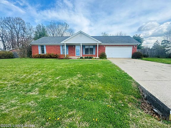 2nd image of 2806 Oakwood Dr