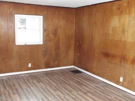3rd image of 2674 N Gettysburg Ave #2674