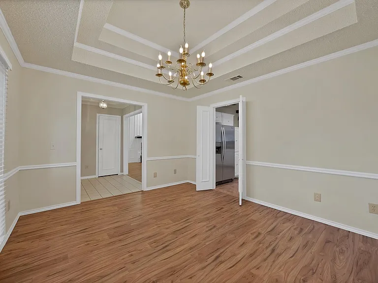 4316 Hartford Dr — Photo 15