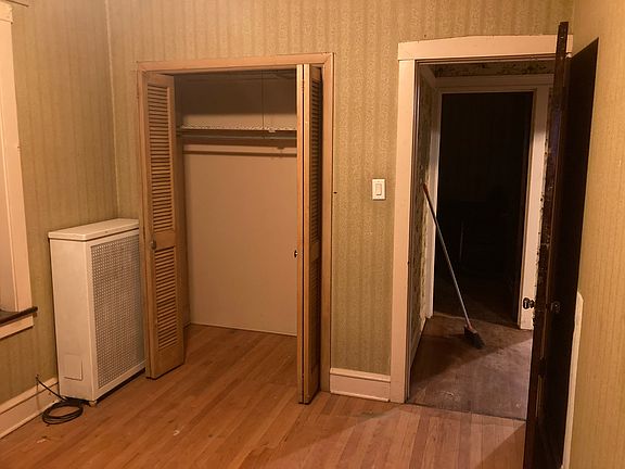 5th image of 5626 N Saint Louis Ave #1