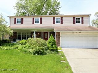 1134 Harvard Ln, Buffalo Grove, IL 60089