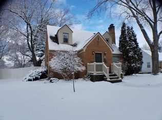 1639 Woodward Ave SE, Grand Rapids, MI 49506