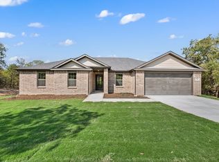 718 Haynie Dr, Bridgeport, TX 76426