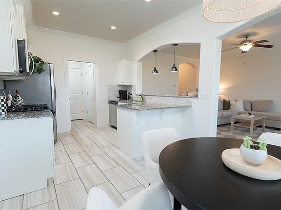 5th image of 4521 W Croft Dr