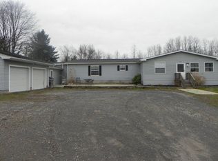17136 Semerad Rd, Meadville, PA 16335