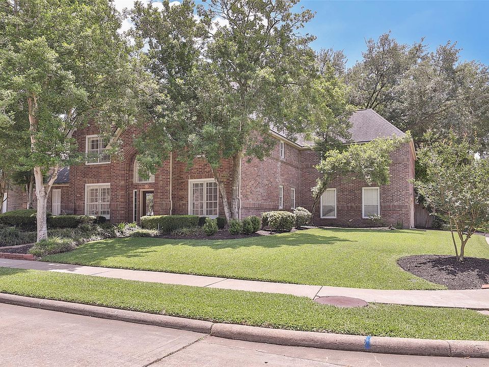 1st image of 2015 Pecan Trail Dr