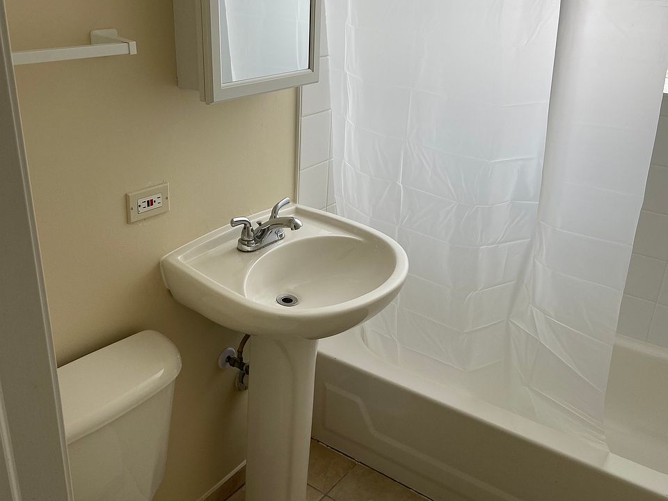 1st image of 1851 S Euclid Ave #16