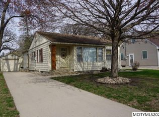 1414 N Carolina Pl, Mason City, IA 50401