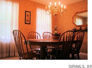 118 Michelle Dr, Glen Carbon, IL