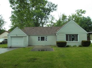 606 Lagoon Ter, Round Lake Beach, IL