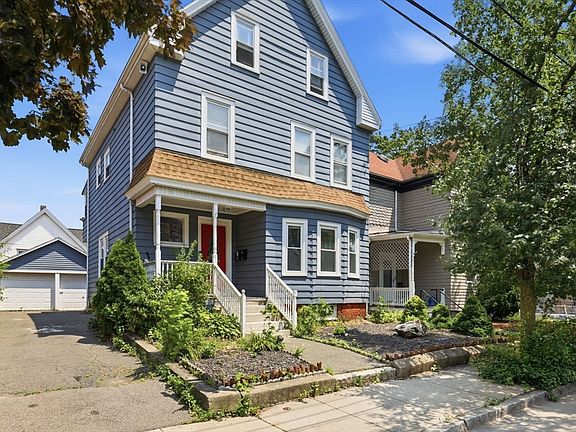 3rd image of 15 Waverly Ave