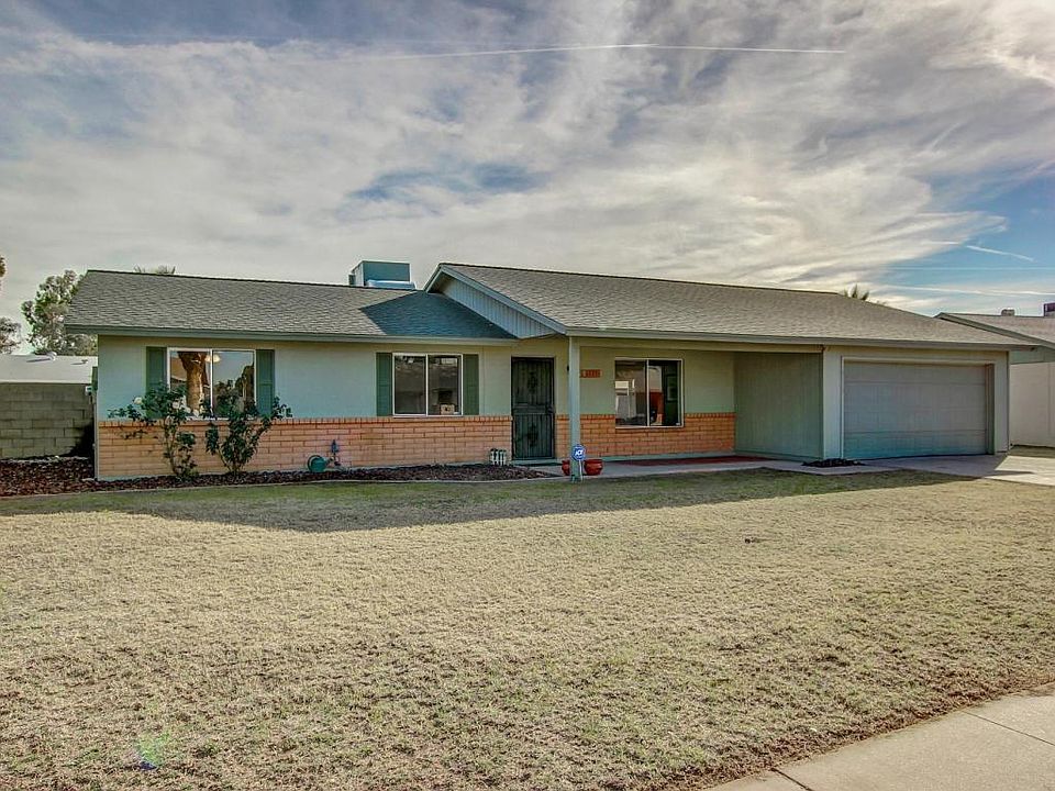 1st image of 4115 W Paradise Dr