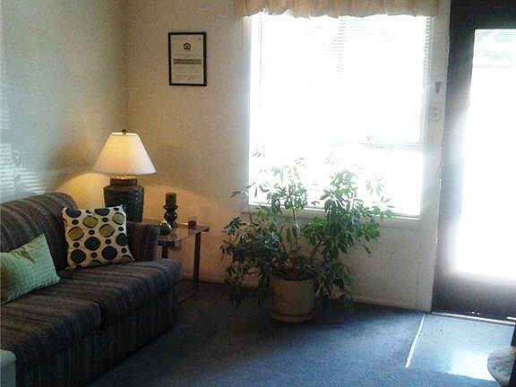 5th image of 2206 Mandalay Dr