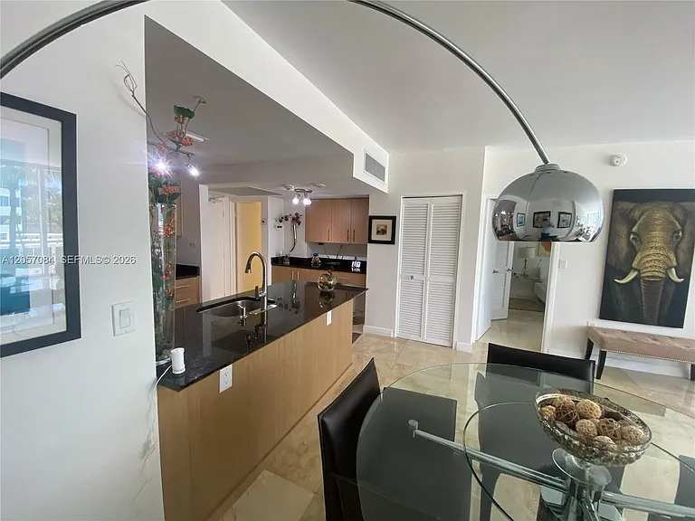 10275 Collins Ave #215 — Photo 4