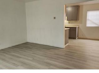 9220 Bancroft Ave, Oakland, CA 94603