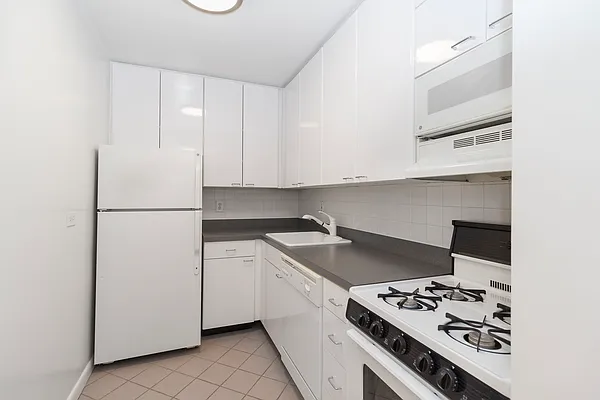 Rented by Siba Management Inc. | media 4