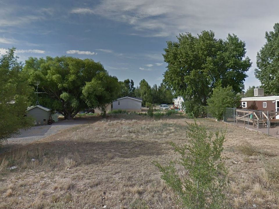 1st image of 300 E Byrd Dr
