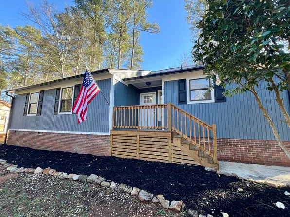 120 Cedar Creek Cir, Central, SC 29630