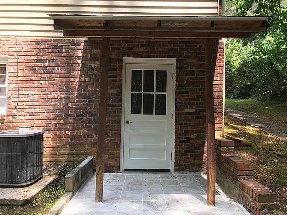 A private entrance from backyard of the property