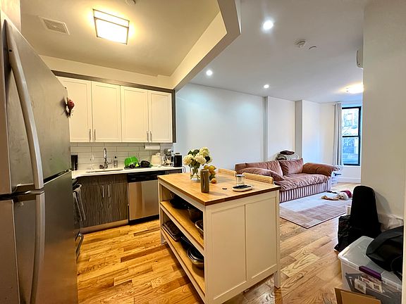 4th image of 173 Martense St APT 2R