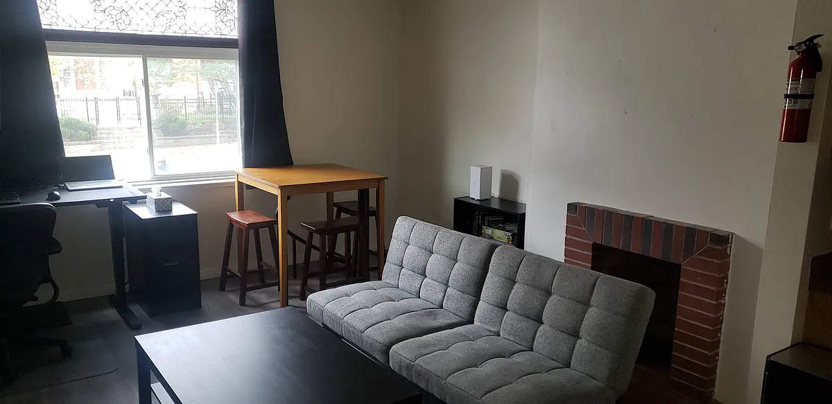 Building Photo - 355 S Negley Ave #1L