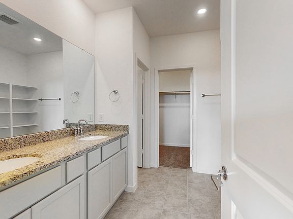 4th image of 21823 Redwood Bluff Trl
