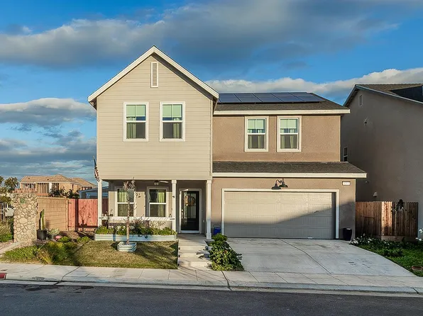 3301 La Mirada Ave, Clovis, CA 93619