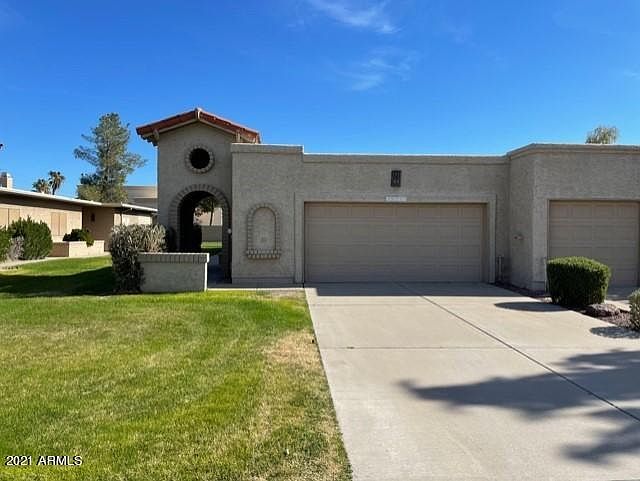 1st image of 25217 S Saddletree Dr