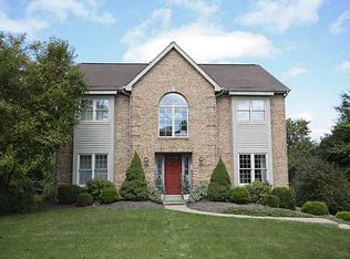 2013 Lynn Ln, Gibsonia, PA