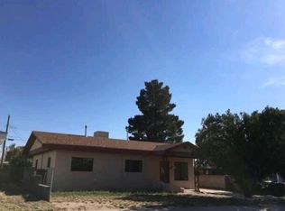 1952 Bellamah Dr, Las Cruces, NM 88001