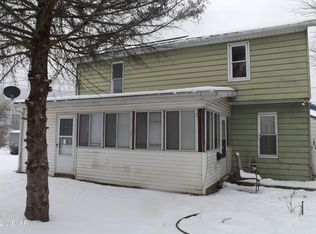 421 Woods Ave, Lock Haven, PA 17745