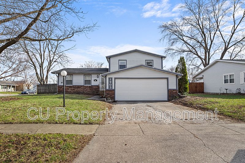 1st image of 1903 Sumac Dr