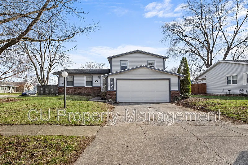 1903 Sumac Dr