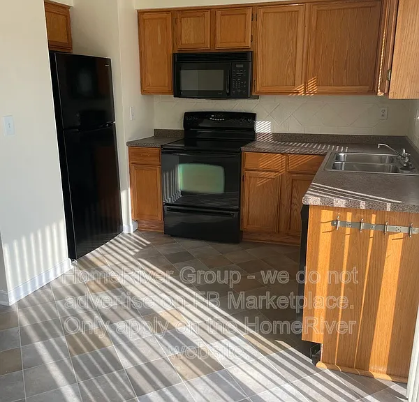9269 Nieman Rd — Photo 3
