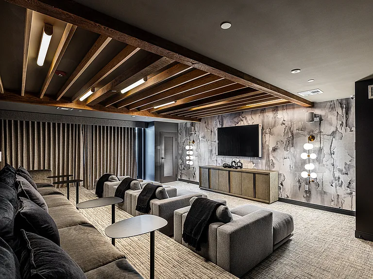 Hollywood Park Residences — Photo 32
