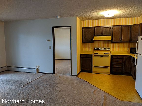 3rd image of 4953 Dartmouth Dr APT 1