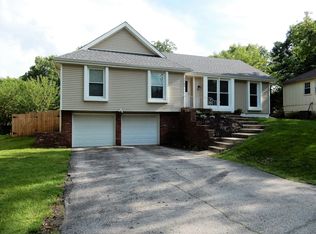12145 W 99th St, Lenexa, KS 66215
