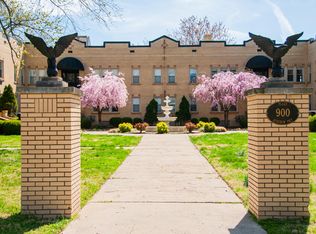 900 Audubon Pkwy APT 1, Audubon Park, KY 40213