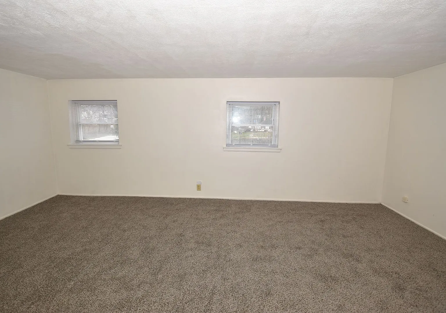1311 Montgomery Road, Mishawaka, IN 46544 — Photo 4