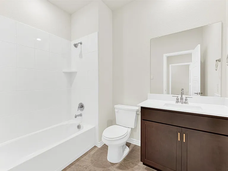 1328 Kimzey St #1 — Photo 16