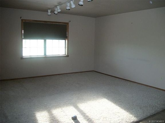 3rd image of 3165 E Highway 20