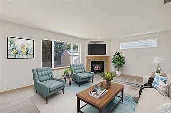 4th image of 18007 72nd Ave E