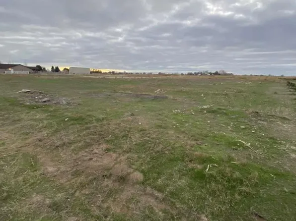 3825 N 2456 E, Filer, ID 83328