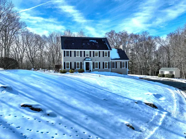 173 Lantern Park Lane North, Southbury, CT 06488