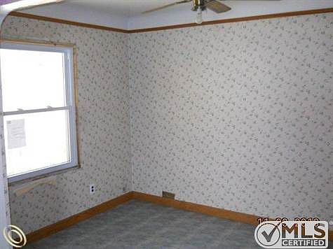 dining room 1.JPG