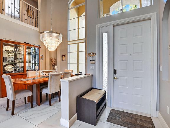 4th image of 9856 Palma Vista Way