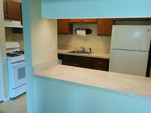 2nd image of 202 Cork Ln APT 104