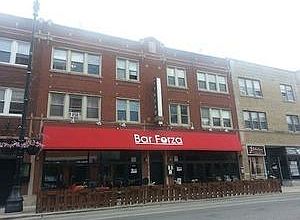 1st image of 2476 N Lincoln Ave #3S