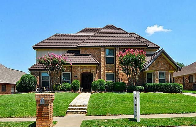 1st image of 1913 Glenbrook Ct