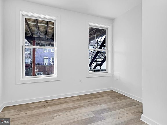 5th image of 1712 3rd St NW